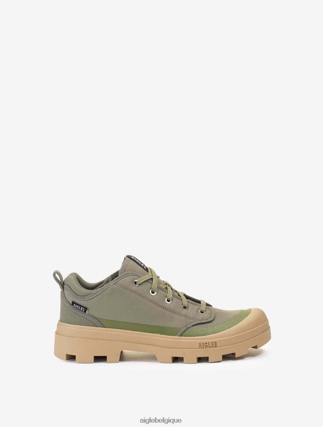 Aigle chaussures la version basse de l'emblématique chaussure de marche en polyester recyclé kaki Hommes HV42L2270