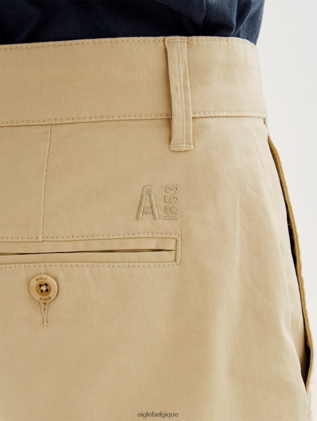 Aigle vêtements short chino osier Hommes HV42L265